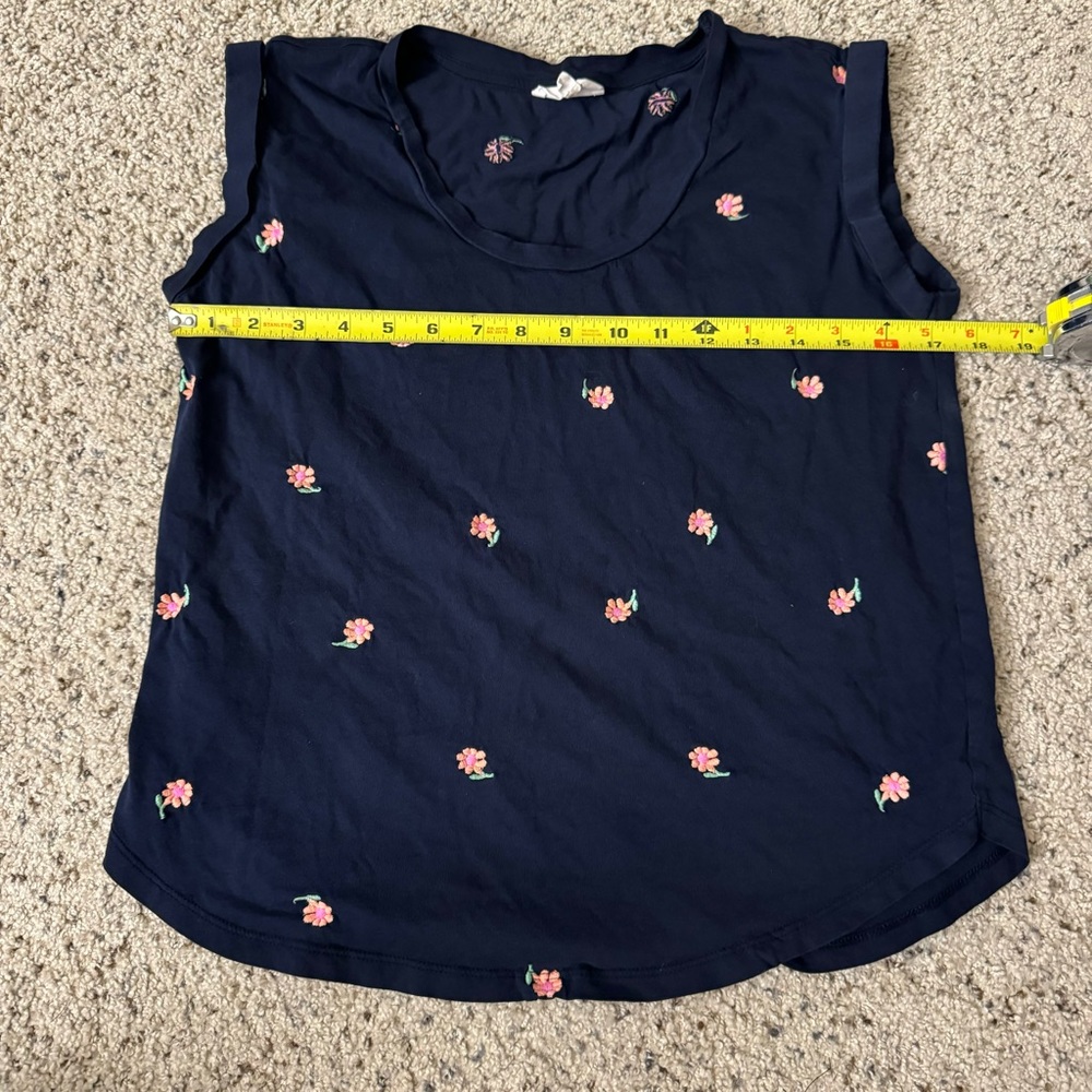 Lou & Grey Floral Blouse Size XS - Picture 7 of 9